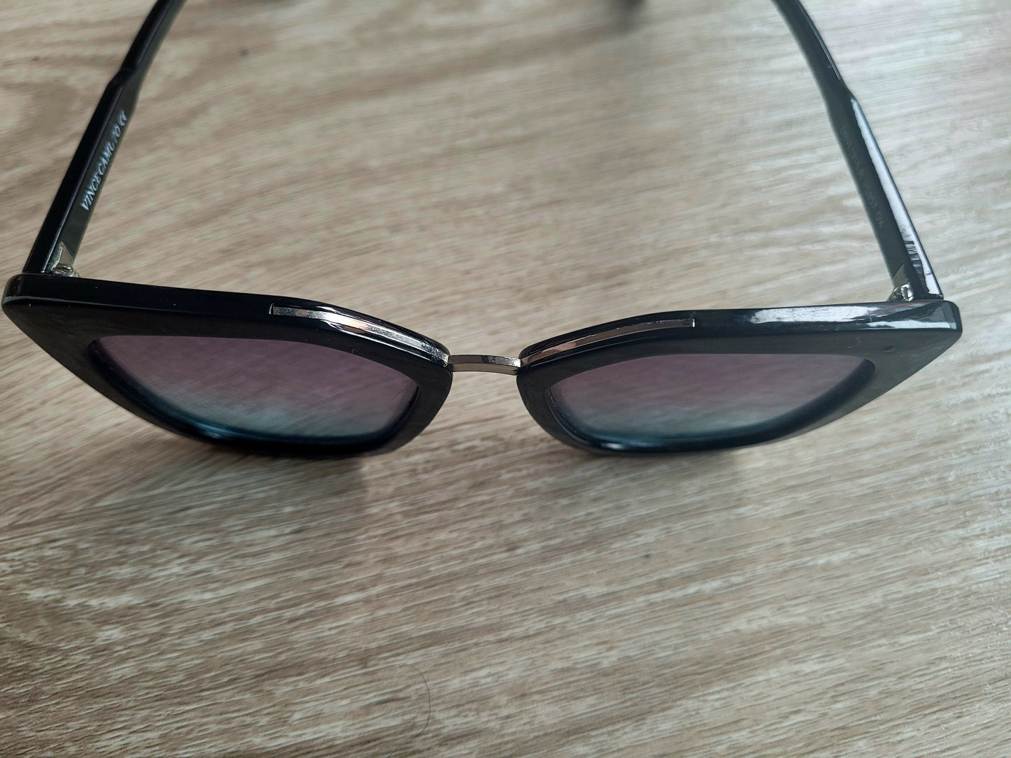 Vintage sunglasses - Vince Camuto