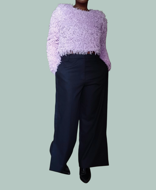 Lila fluffy sweater M