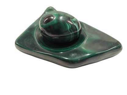 Décoration malachite œuf d'Isiro