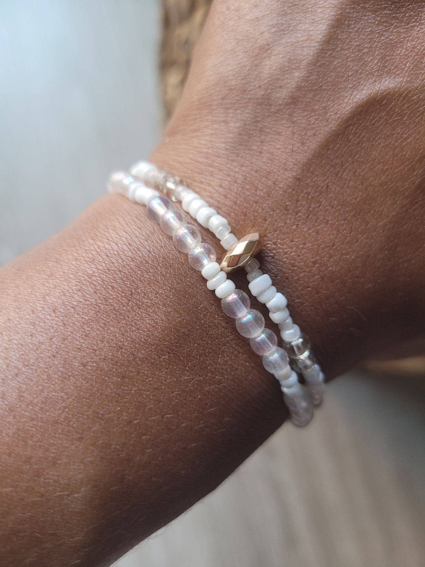 White safari bracelet set