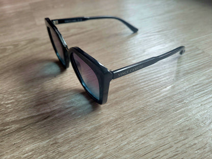 Vintage sunglasses - Vince Camuto